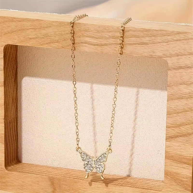 Elegant Rhinestone Butterfly Pendant Necklace Simple Thin Metal Chain Choker Necklace Women'S Trendy Party Neck Jewelry
